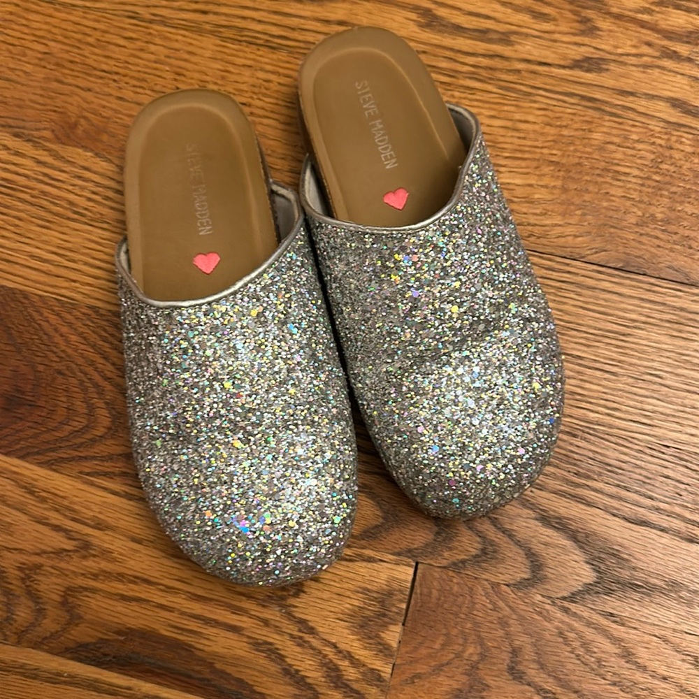 Steve Madden girls glitter ✨ slides